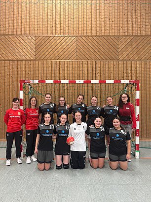 Mannschaftsfoto der B-Jugend weiblich des TSV Wartenberg